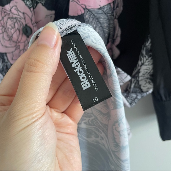 SOLD - Blackmilk | Burial Games
Long Sleeve Work It Shirt Dress - Picture 7 of 7